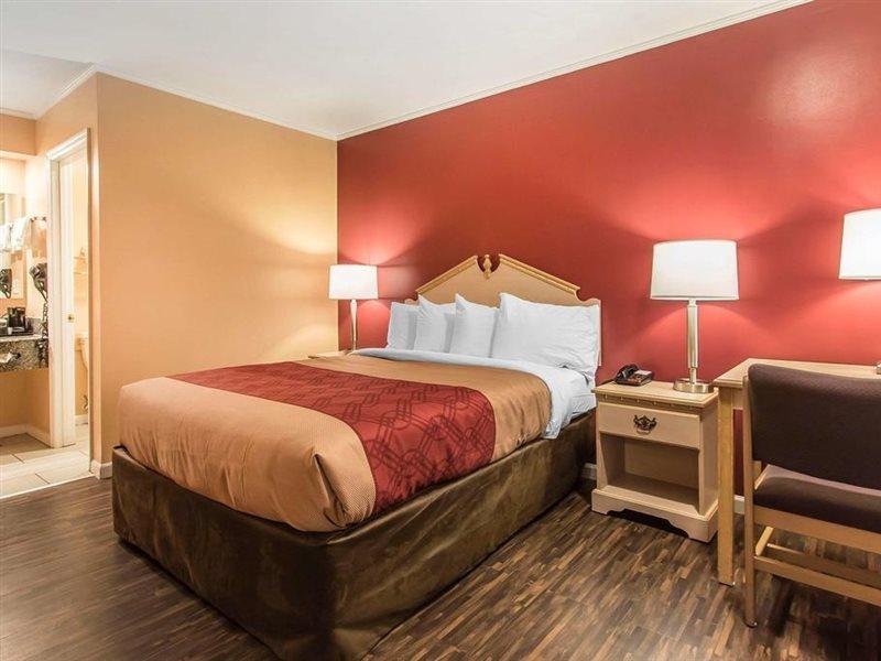Econo Lodge Cornersville Kültér fotó