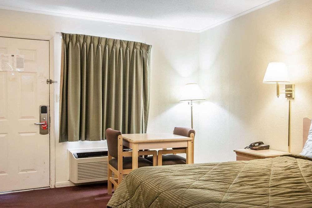 Econo Lodge Cornersville Kültér fotó